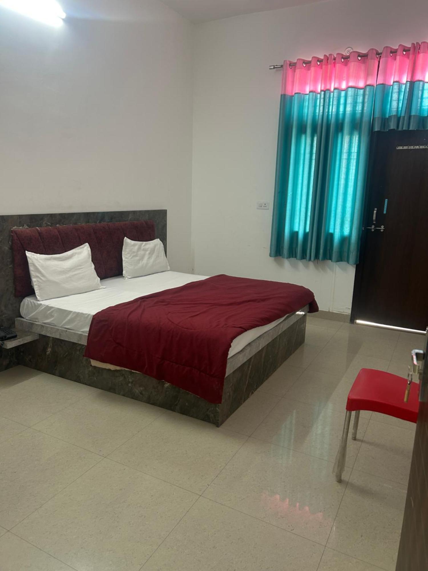Hotel Shree Mahalok And Restaurant Jaipur